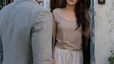رجعت بعد 5 سنين عشان أذلها… بس كلمة واحدة منها كسرتني أنا!