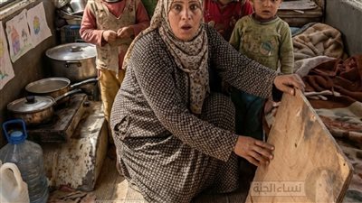 امرأة عاشت في عربية مهجورة