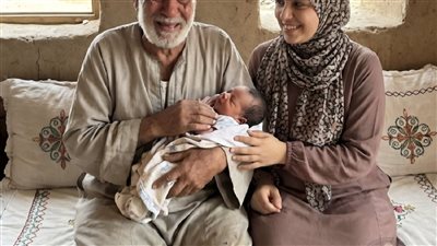تزوجت جاري عمره ثمانون عاماً وبعدها 