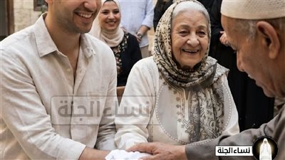 تزوج شاب من امرأة عجوز